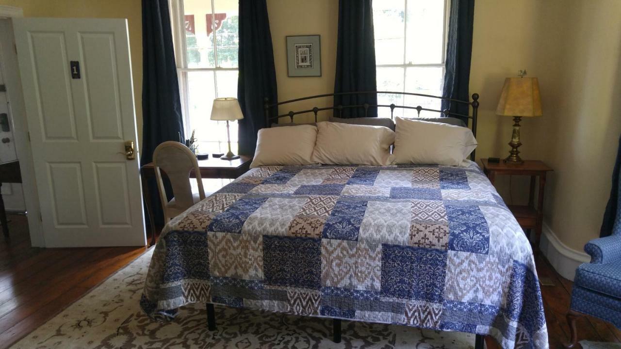 Sheffield 1802 House Bed and Breakfast Habitación foto